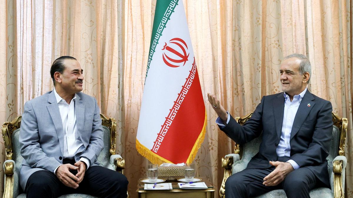 Iran weighs peace proposal, accuses U.S. of ‘excessive demands’