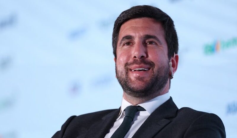 Energy tycoon Riquelme confirms challenge for Real Madrid presidency