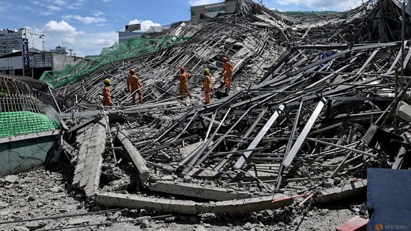 Death toll rises to three after Philippine building collapse, with 17 still missing