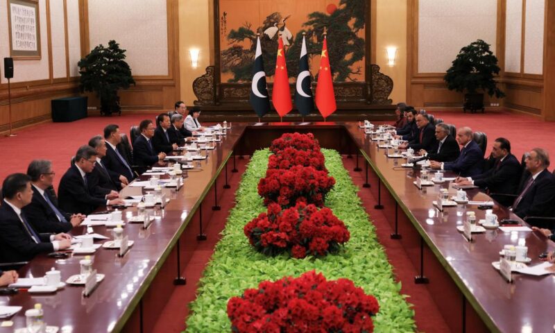 Chinese President Xi Jinping meets Pakistan PM Sharif as Iran war looms