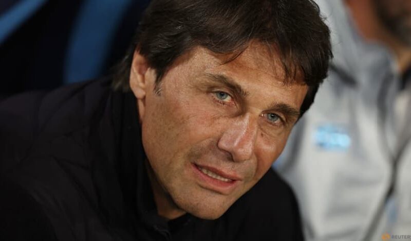 Napoli confirm Conte departure in brief statement after manager and president trade barbs