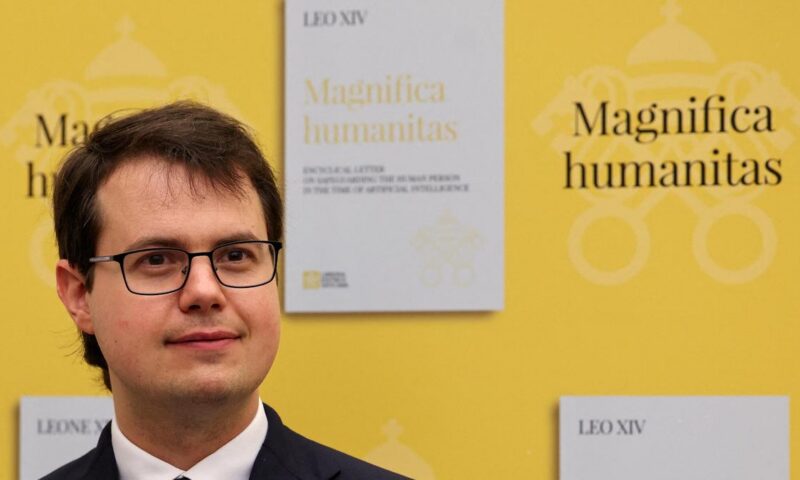 Anthropic’s co-founder says AI must be guided from outside Big Tech