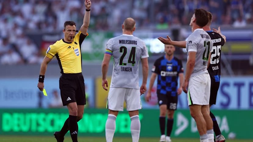 10-man Wolfsburg relegated from Bundesliga after extra-time playoff loss to Paderborn