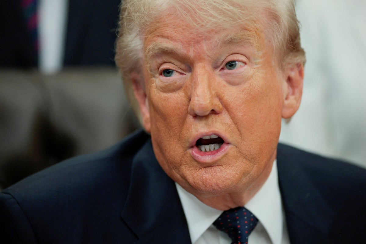 Trump to admit 10,000 more white South Africans as ‘emergency’ refugees after racial violence claims
