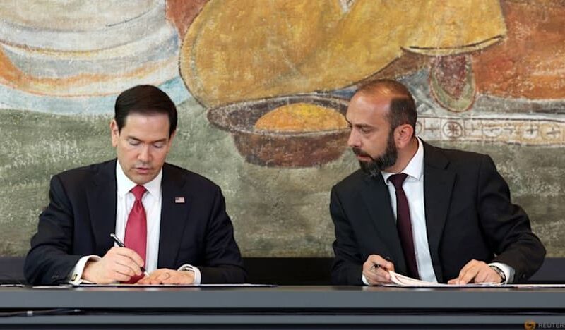 US and Armenia sign partnership agreement ahead of Armenian election