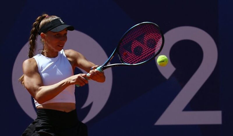 Korpatsch defends handshake snub after tense win over Wang