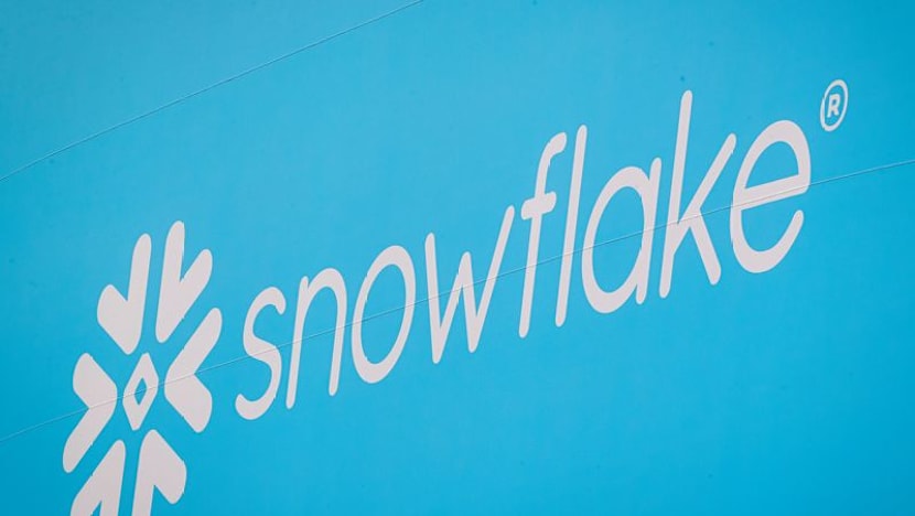 Snowflake raises annual product revenue forecast, strikes $6 billion AWS deal