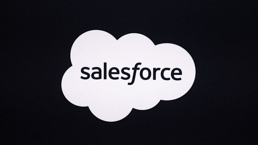Salesforce sees quarterly revenue below estimates amid AI disruption fears