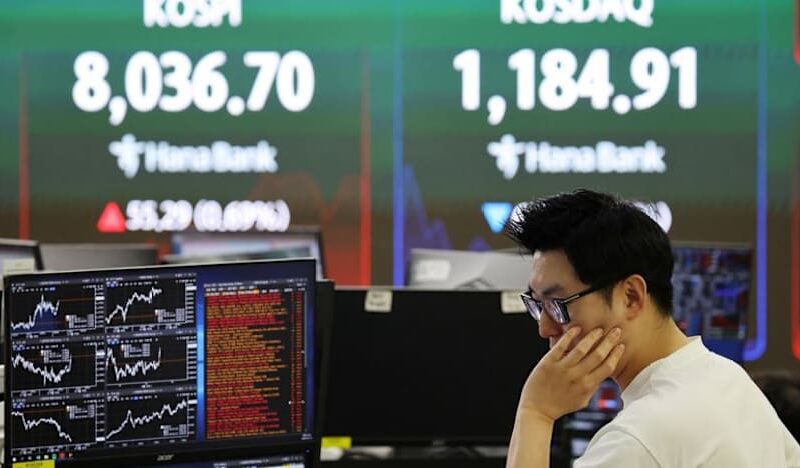 South Korea pension fund to invest more in local stocks as KOSPI rallies