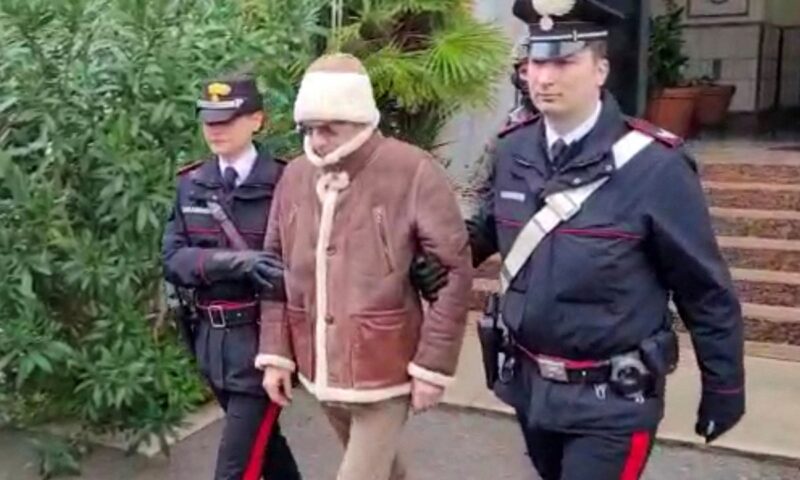 Italian police seize £173m worth of gold and luxury villas tied to Sicilian Mafia boss