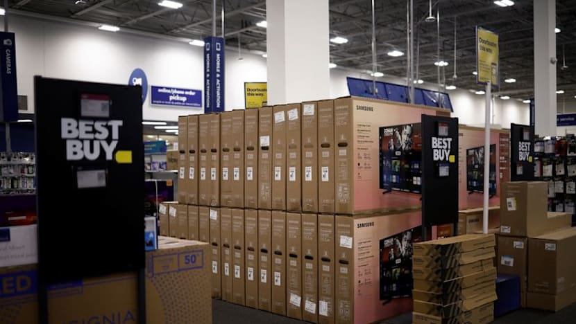 Best Buy forecasts upbeat quarterly sales on steady gadgets demand; shares up
