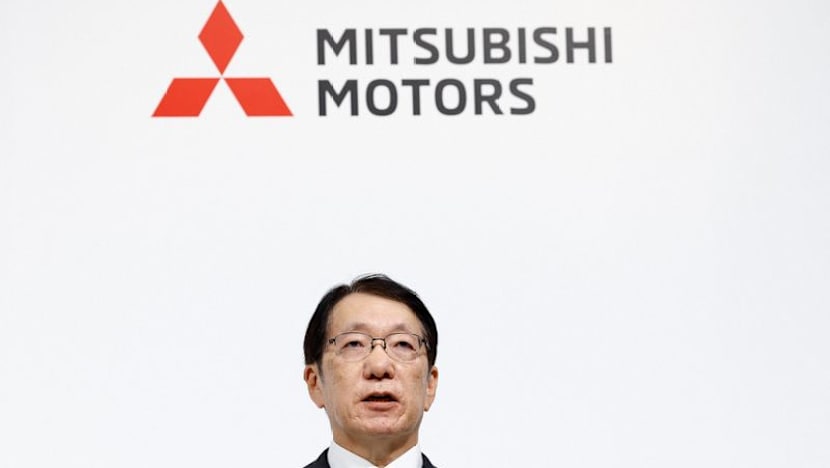 Mitsubishi Motors unveils pickup, Kei-car collaboration with Nissan