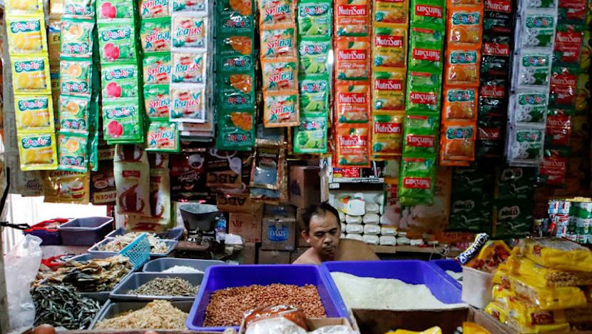 Indonesia inflation seen picking up to 2.97% in May,  April trade surplus shrinking