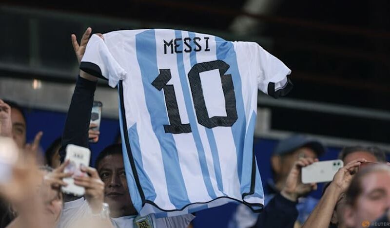 World Cup drives up sales of counterfeit jerseys in Argentina