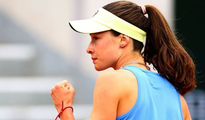 Sonmez trips over advertisement sign, tumbles out of French Open