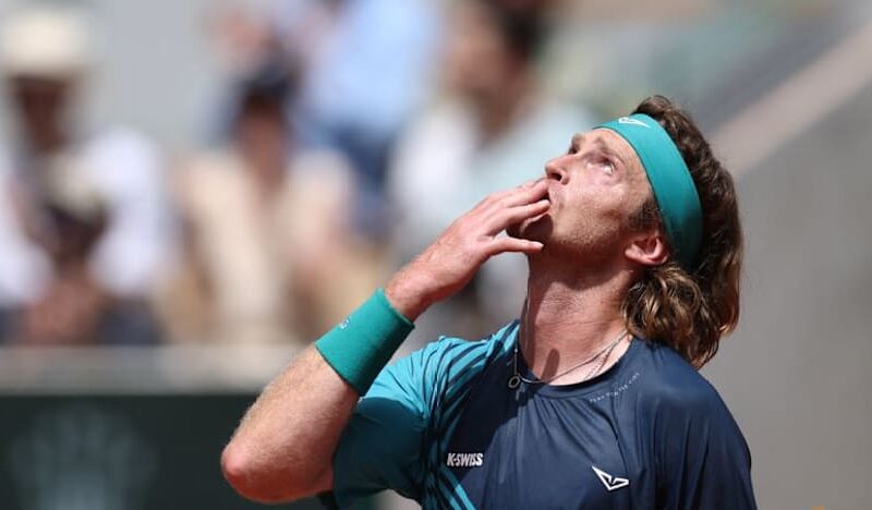 Rublev staves off Borges challenge to reach French Open last 16