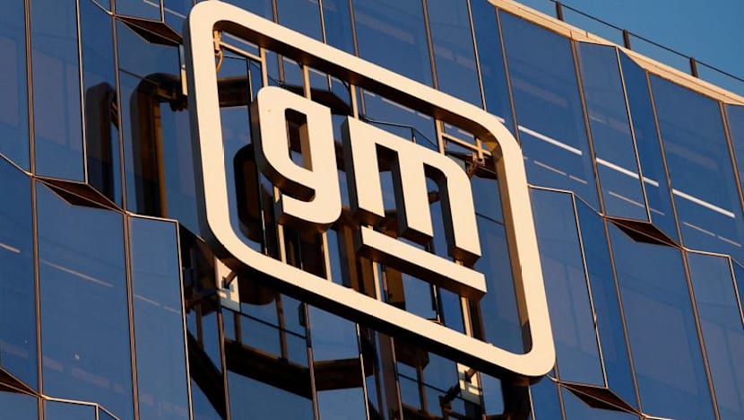 Exclusive-GM-LG battery company delays return of laid-off workers to Ohio plant