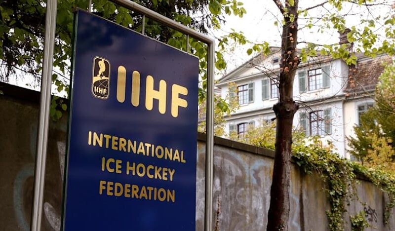 Ice hockey-IIHF to decide Russian participation on event-by-event basis after ban review