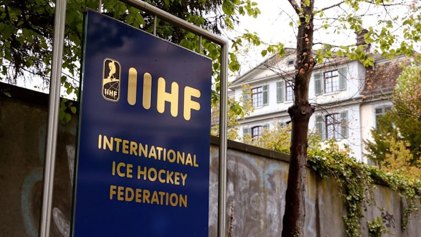 Ice hockey-IIHF to decide Russian participation on event-by-event basis after ban review