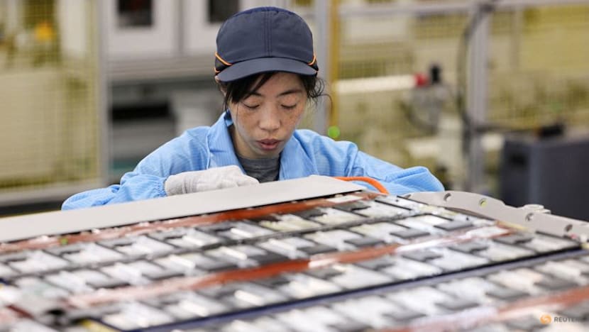 China’s May factory activity flat as weak demand slows growth