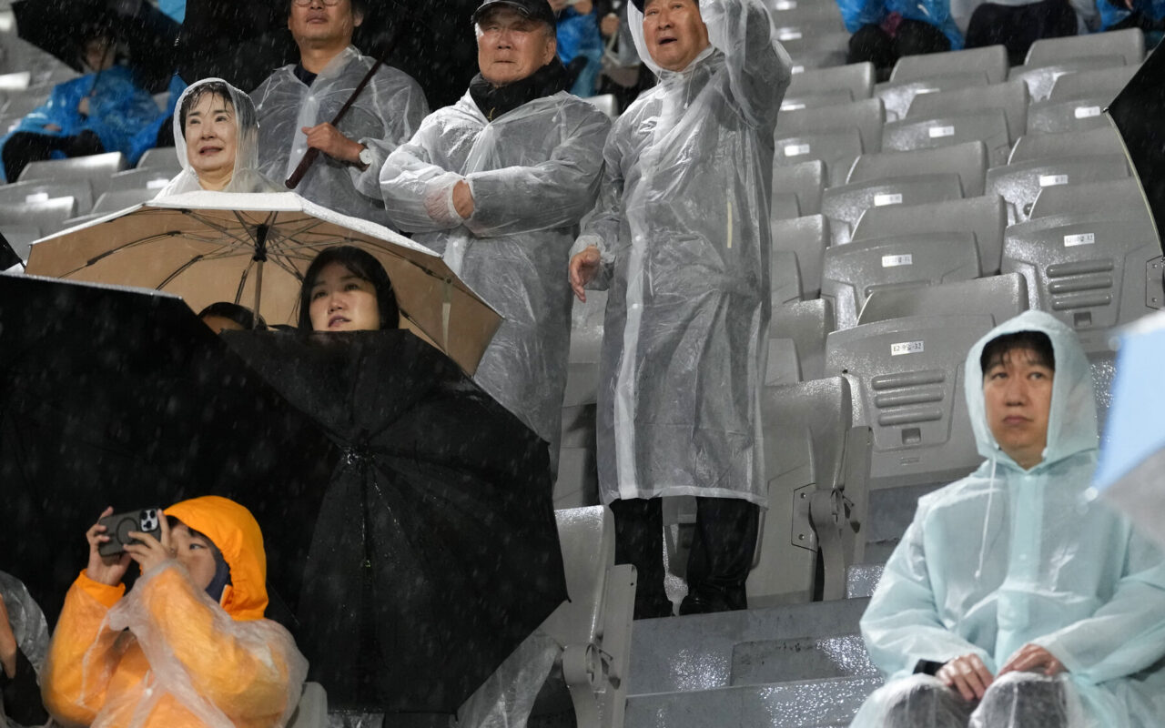 Soccer Game Between North and South Korean Teams Draws Strong Emotion On and Off the Pitch