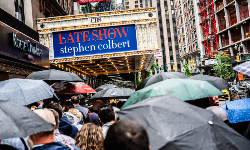 Outside Colbert’s Final Show, Fans From Near and Far Line Up for a Farewell