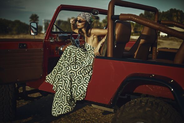 Drivers issued maxi skirt 33C heatwave warning – £5k fines
