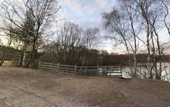 Body of teenager, 15, found by police in Lincoln lake