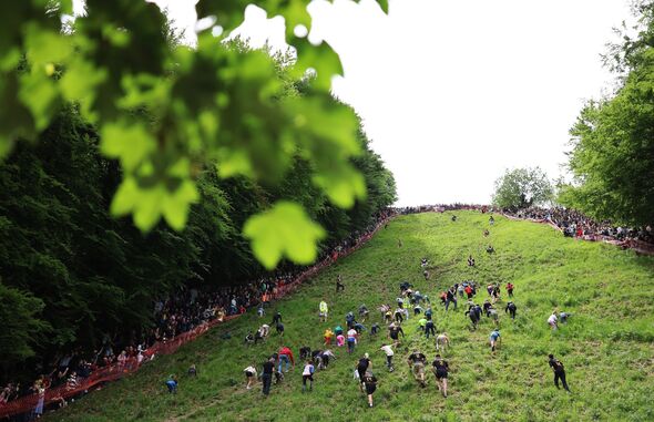 Cheese rolling LIVE: Daredevils heading to Cooper’s Hill issued plea – ‘begging you’