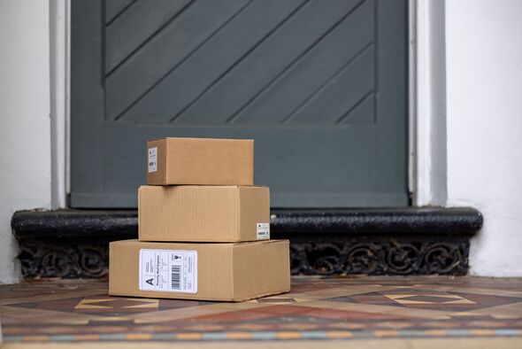 UK parcel firm collapses into liquidation – in business since 2010
