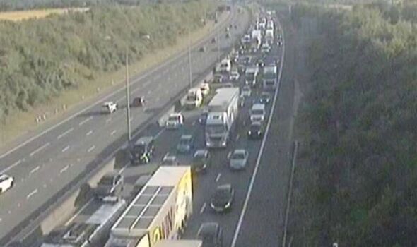 M25 traffic RECAP: Closure on Kent motorway with 90 minute delays and 7 miles queues