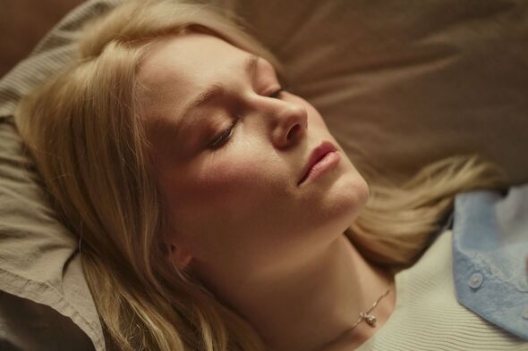One fruit just before bed could see you fall asleep 35 per cent faster