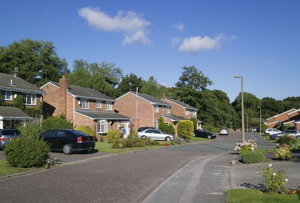 Homeowner issued major warning as neighbour tries to buy their driveway for £5k
