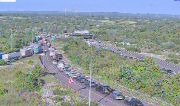 M5 traffic LIVE: Delays in Somerset northbound after horror multi vehicle crash