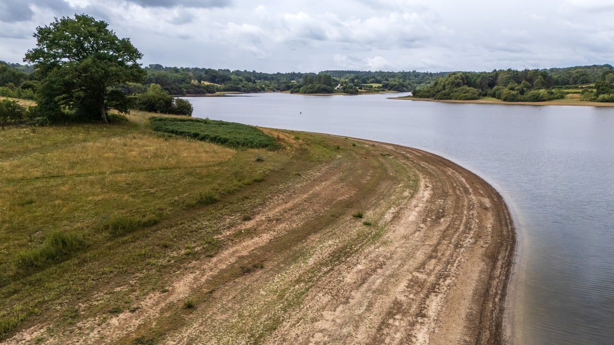 People in Kent told to use water for ‘essential purposes’ only as heatwave causes supply issues