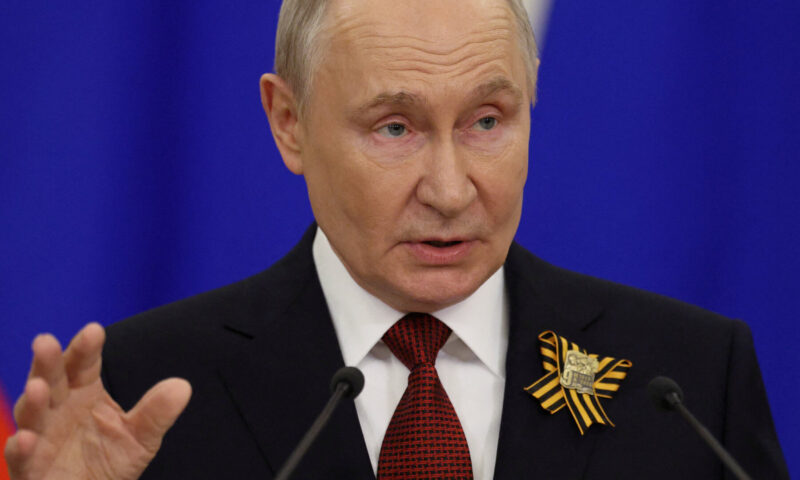 Before Europe Anoints Someone to Talk to Putin, It Debates What to Talk About
