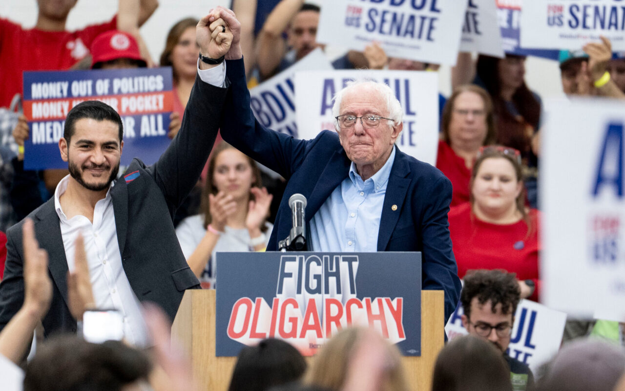 Sanders and Ocasio-Cortez Try Boosting Progressives in Red Districts