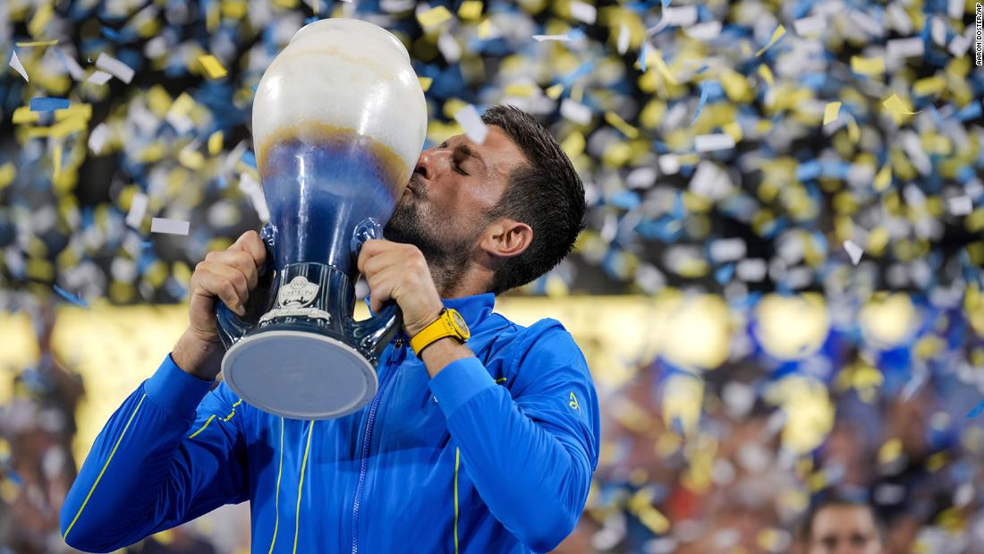 Novak Djokovic edges past Carlos Alcaraz to capture first tournament title in return to US soil