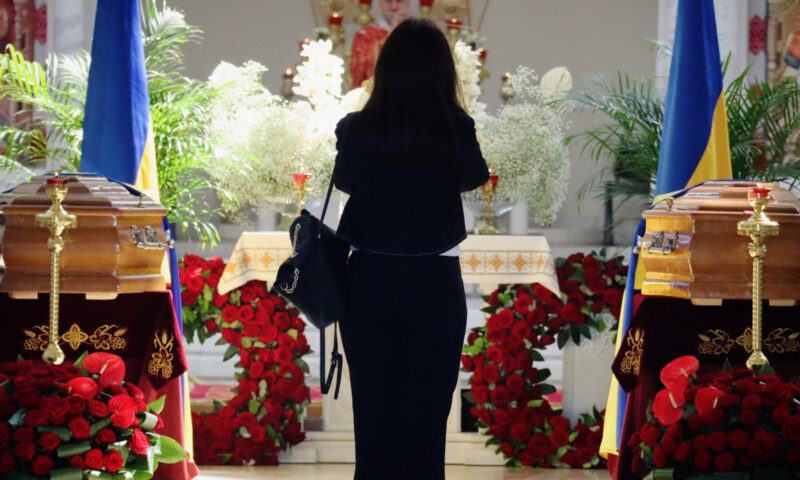 In Ukraine, a Divisive 20th-Century Hero Comes Home