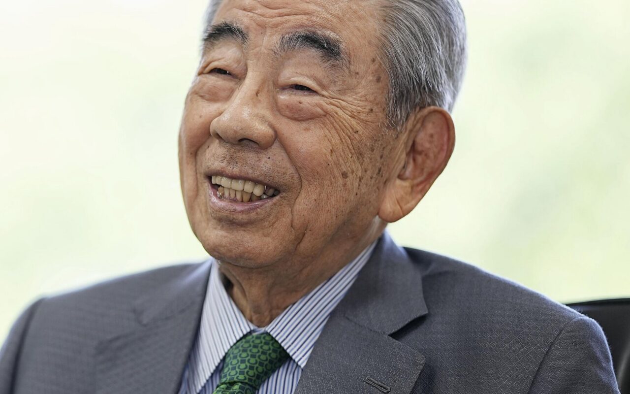 Toshifumi Suzuki, Who Made 7-Eleven a Giant in Japan, Dies at 93