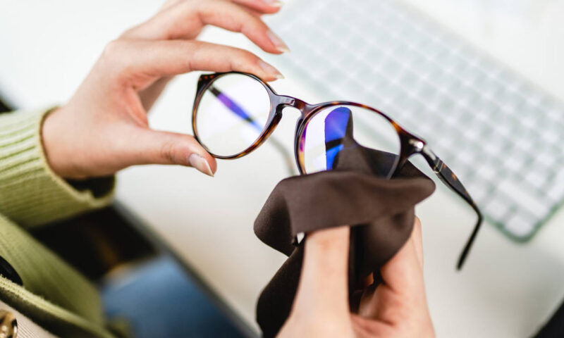 This is how you should actually be cleaning your glasses