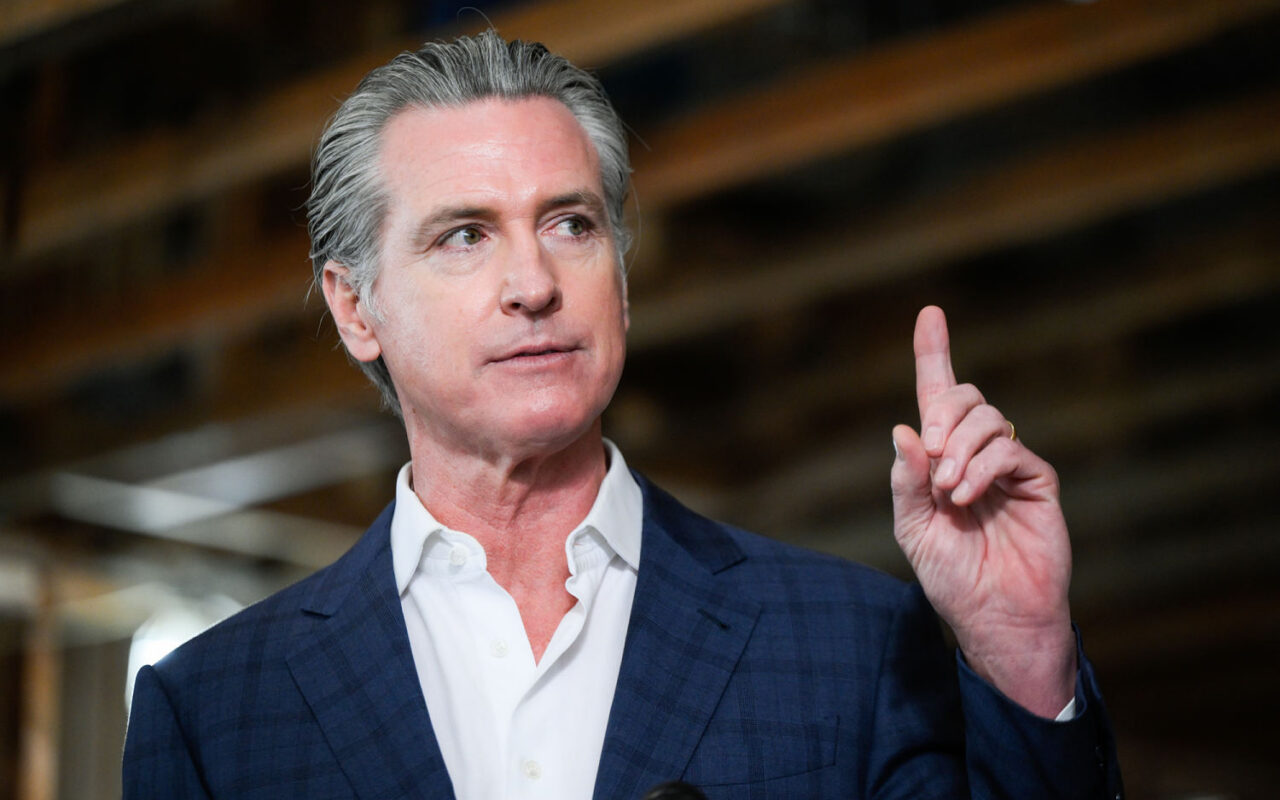 Gavin Newsom takes a populist turn on AI ahead of a possible 2028 presidential run