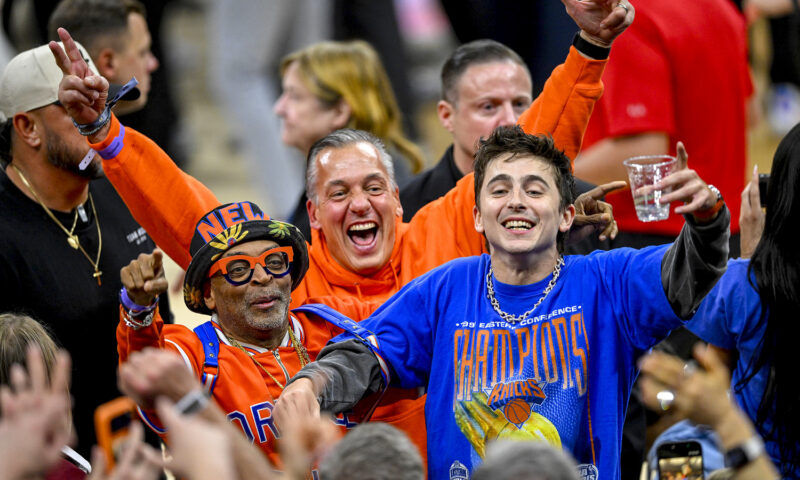 From The Sports Desk: New Yorkers rejoice as the Knicks return to the NBA Finals
