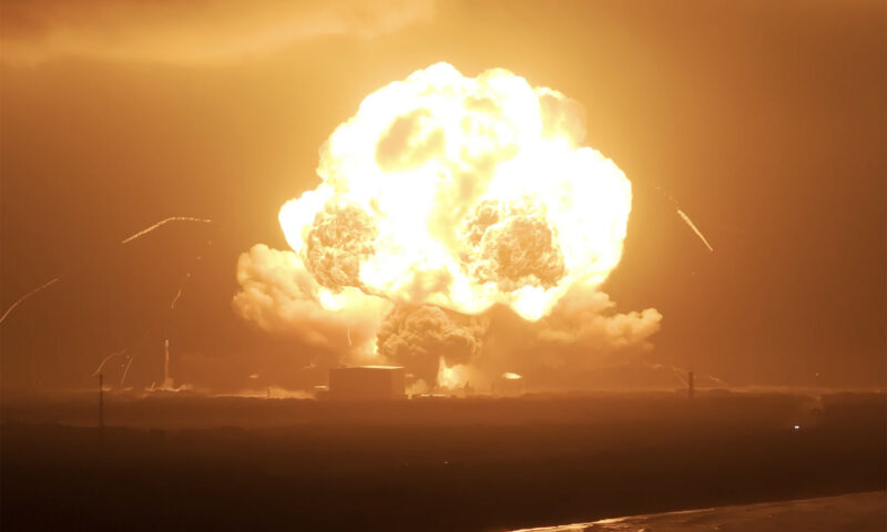 Blue Origin’s rocket explosion is a big setback for NASA’s moon goals