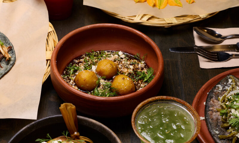 Restaurant Review: Komal in Los Angeles