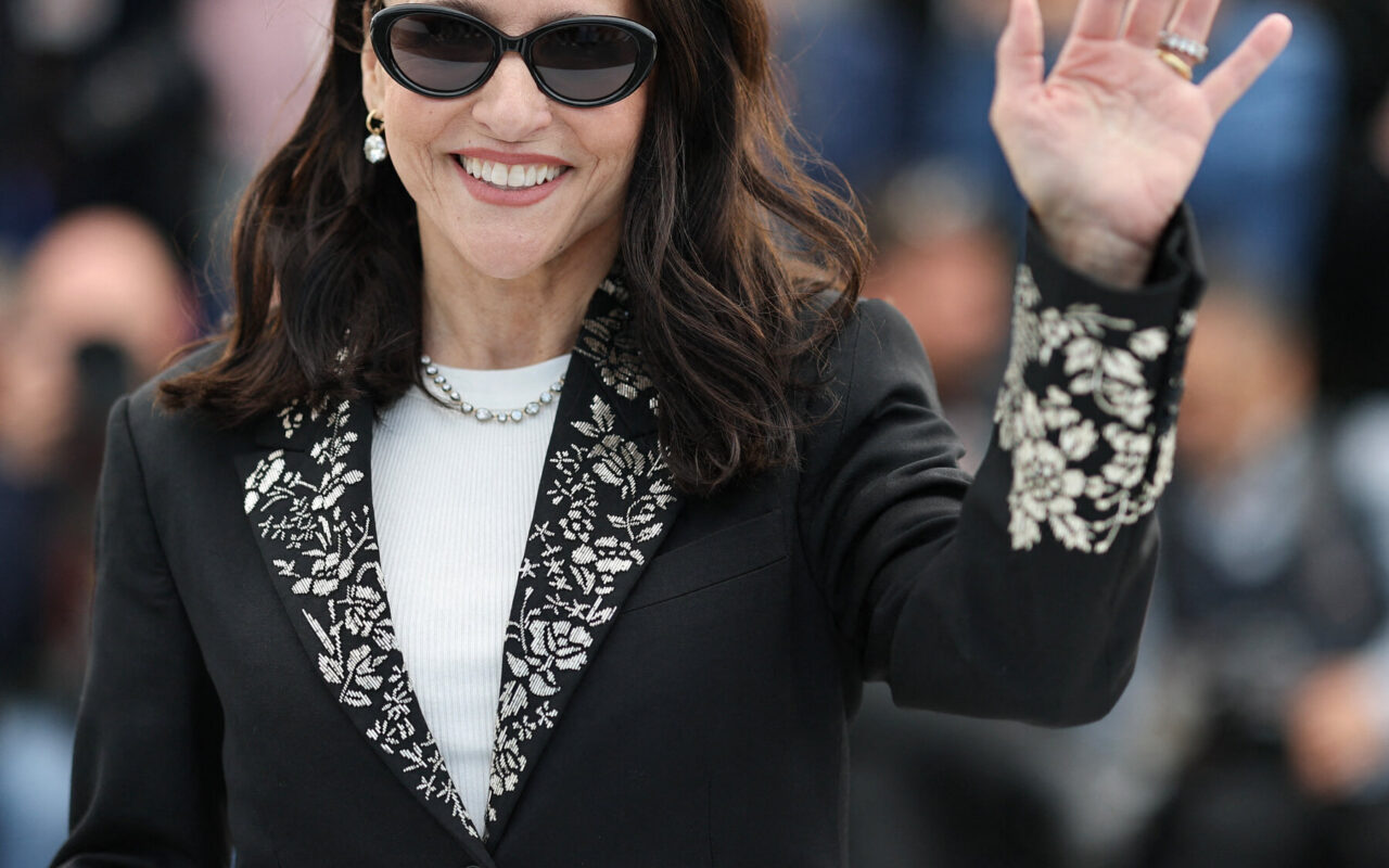 Julia Louis-Dreyfus to Star in ‘Other Desert Cities’ on Broadway