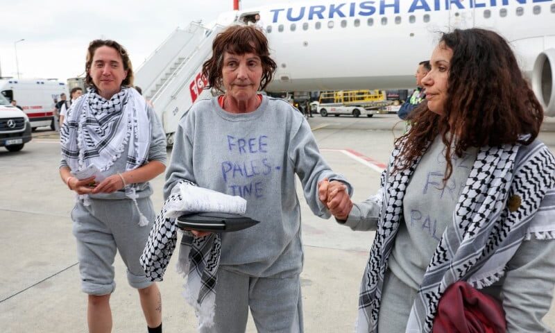 Gaza flotilla activists return to Ireland, UK
