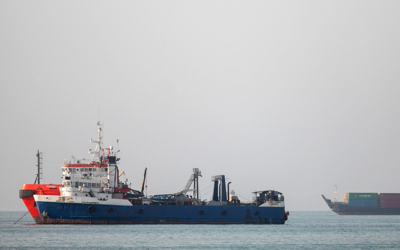 Iran War Live Updates: U.S. Conducts New Strikes on Southern Iran