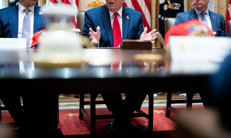 Trump’s Iran Approach Sows Confusion