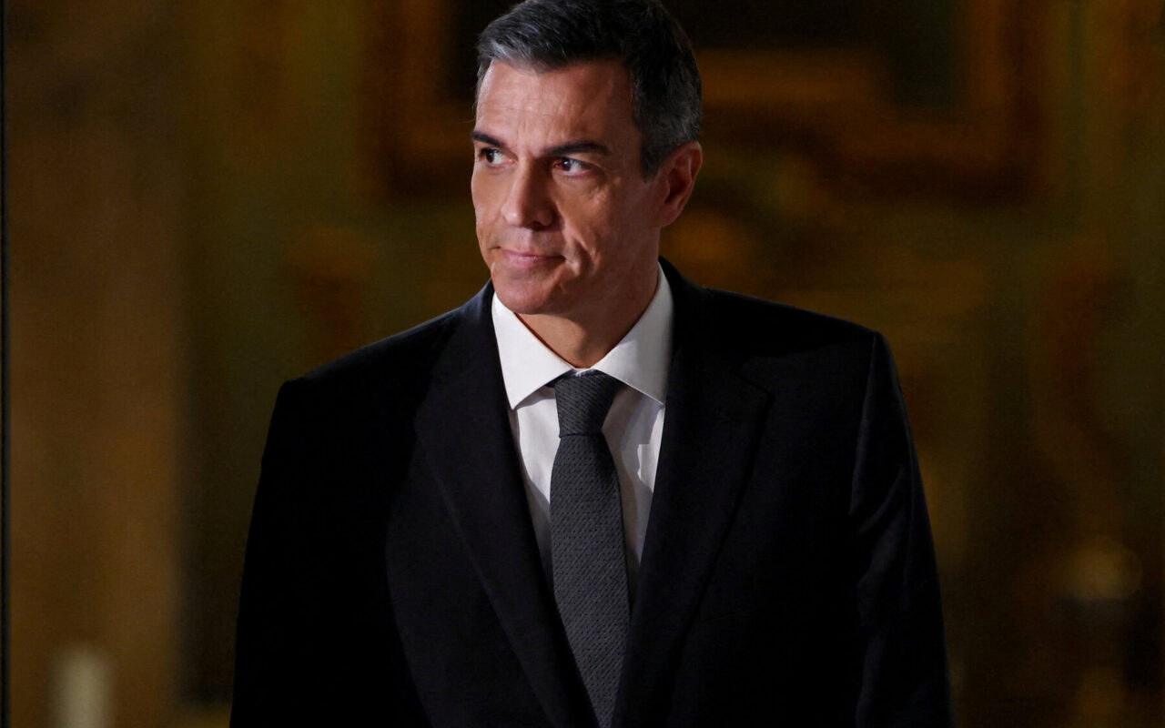 Pressure Grows on Spain’s Leader After Police Raid His Party Office